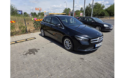 Mercedes-Benz W100, 2019 г., 240000 км, 0 к.с. - автомобили, коли, обяви за нови и употребявани 0