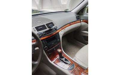 Mercedes-Benz W100, 2004 г., 280000 км, 120 к.с. - автомобили, коли, обяви за нови и употребявани 0
