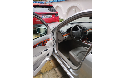 Mercedes-Benz W100, 2004 г., 280000 км, 120 к.с. - автомобили, коли, обяви за нови и употребявани 5