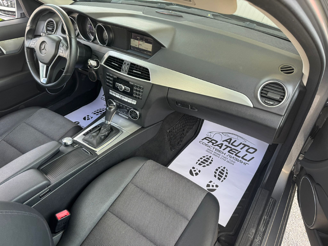 Mercedes-Benz W100 Avantgarde - автомобили, коли, обяви за нови и употребявани 19