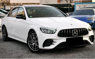 mercedes-benz-w100-e400d-4matic-amg-paket - 1