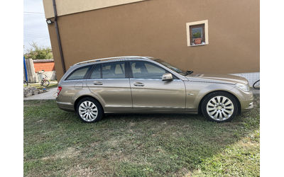 mercedes-benz-w150-cdi4matic - 2
