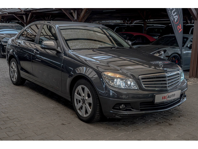 Mercedes C200 5G-Tronic/Xenon/Bluetooth/Tempomat/Климатроник - автомобили, коли, обяви за нови и употребявани 1