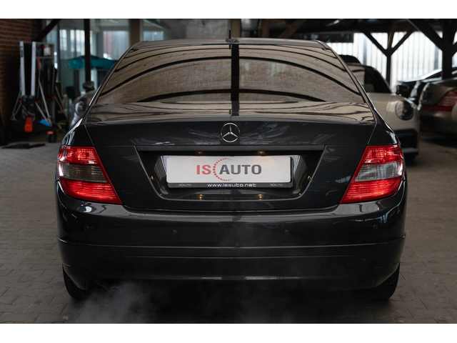 Mercedes C200 5G-Tronic/Xenon/Bluetooth/Tempomat/Климатроник - автомобили, коли, обяви за нови и употребявани 3
