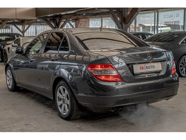 Mercedes C200 5G-Tronic/Xenon/Bluetooth/Tempomat/Климатроник - автомобили, коли, обяви за нови и употребявани 4