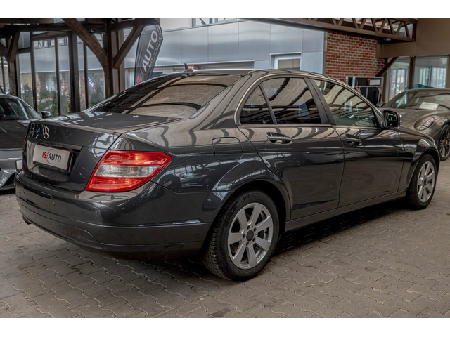Mercedes C200 5G-Tronic/Xenon/Bluetooth/Tempomat/Климатроник - автомобили, коли, обяви за нови и употребявани 5