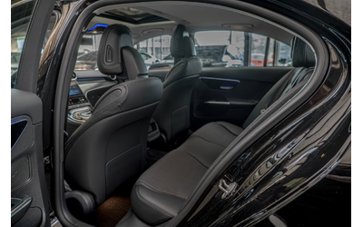 Mercedes C200 d/Подгрев/Шибедах/Ambient/MBUX - автомобили, коли, обяви за нови и употребявани 8