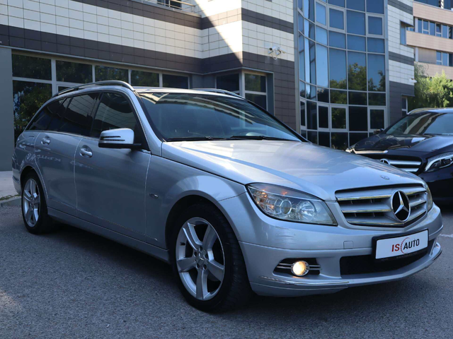 Mercedes C200 T CDI  BlueEfficiency/Avantgarde/Навигация/Автомат - автомобили, коли, обяви за нови и употребявани 1