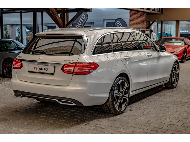 Mercedes C220 CDI/Avangarde/F1/PDC/MultiBeam Led/Dynamic Select - автомобили, коли, обяви за нови и употребявани 5