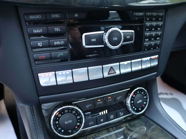 Mercedes CLS 350 CDI/Blind Spot/Камера/Distronic/Dynamic Seat/Шибедах - автомобили, коли, обяви за нови и употребявани 11