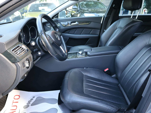 Mercedes CLS 350 CDI/Blind Spot/Камера/Distronic/Dynamic Seat/Шибедах - автомобили, коли, обяви за нови и употребявани 8