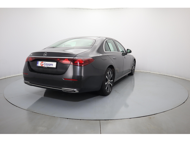 Mercedes E 200 - автомобили, коли, обяви за нови и употребявани 16