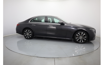 Mercedes E 200 - автомобили, коли, обяви за нови и употребявани 7