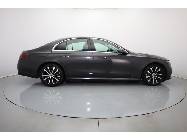 Mercedes E 200 - автомобили, коли, обяви за нови и употребявани 9