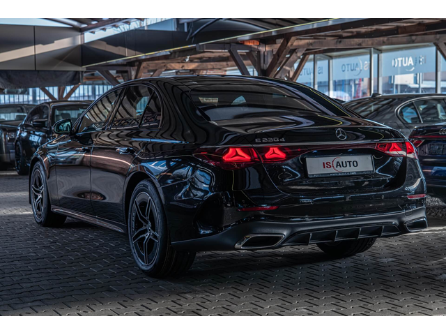 Mercedes E220 AMG/Virtual/Подгрев/Камера/ - автомобили, коли, обяви за нови и употребявани 4