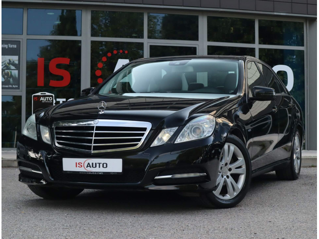 Mercedes E220 CDI/Avantgard/Подгрев/PDC/Навигация/Шибедах - автомобили, коли, обяви за нови и употребявани 0
