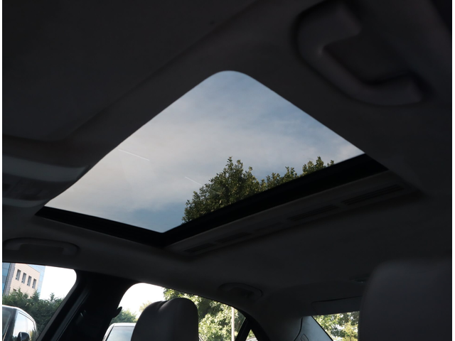 Mercedes E220 CDI/Avantgard/Подгрев/PDC/Навигация/Шибедах - автомобили, коли, обяви за нови и употребявани 14