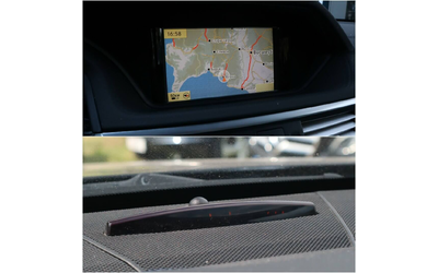 Mercedes E220 CDI/Avantgard/Подгрев/PDC/Навигация/Шибедах - автомобили, коли, обяви за нови и употребявани 20
