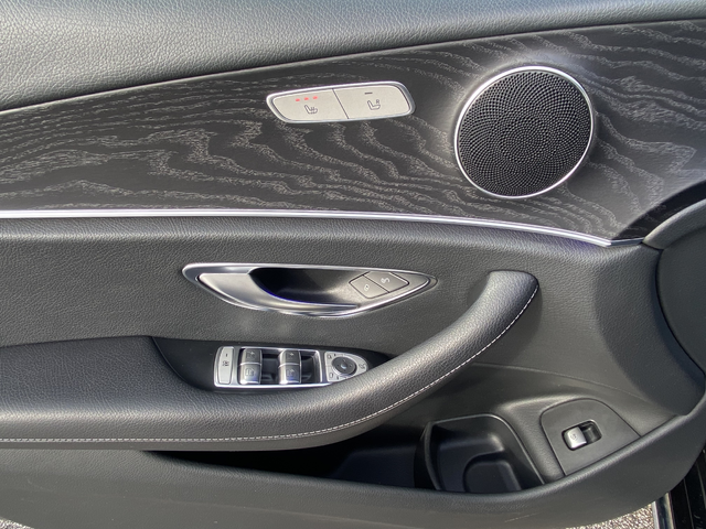 MERCEDES E220d   SPORT/STYLE 9G 2019 - автомобили, коли, обяви за нови и употребявани 7