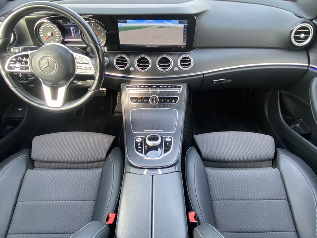 MERCEDES E220d   SPORT/STYLE 9G 2019 - автомобили, коли, обяви за нови и употребявани 9