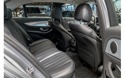 Mercedes E300 DE/4Matic/Virtual/Sedan/ - автомобили, коли, обяви за нови и употребявани 9