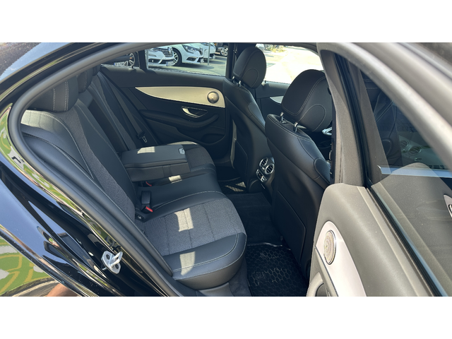 Mercedes-Benz E 300 de от първи собственик - автомобили, коли, обяви за нови и употребявани 30