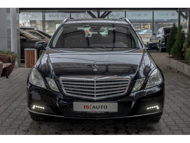 Mercedes E350 Elegance/Lane Assist/Шибедах/BiXenon/КруизКонтрол/ - автомобили, коли, обяви за нови и употребявани 0