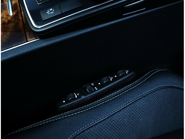 Mercedes E400 4Matic/AMG/Coupe/Harman Kardon/Panorama/Memory/Камера - автомобили, коли, обяви за нови и употребявани 12