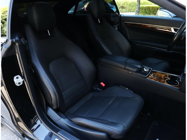 Mercedes E400 4Matic/AMG/Coupe/Harman Kardon/Panorama/Memory/Камера - автомобили, коли, обяви за нови и употребявани 7