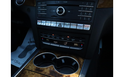 Mercedes E400 4Matic/AMG/Coupe/Harman Kardon/Panorama/Memory/Камера - автомобили, коли, обяви за нови и употребявани 9