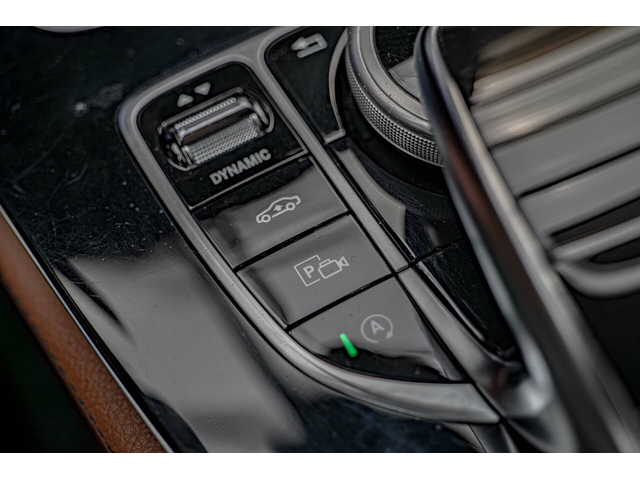 Mercedes E400 Coupe/4Matic/AMG/Burmester/Обдувхане/Virtual/Камера - автомобили, коли, обяви за нови и употребявани 8