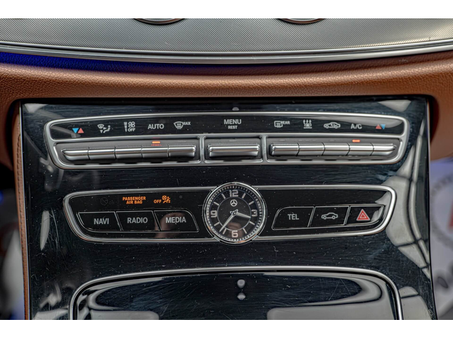 Mercedes E400 Coupe/4Matic/AMG/Burmester/Обдувхане/Virtual/Камера - автомобили, коли, обяви за нови и употребявани 9