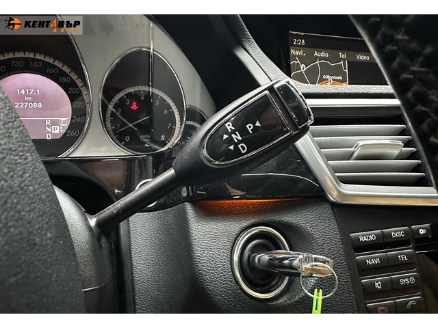 Mercedes E500 4matik - автомобили, коли, обяви за нови и употребявани 20
