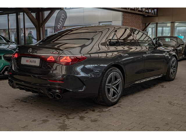 Mercedes E53 AMG  4Matic+/HyperScreen/AMG Ride Control/Камера 360/Night Paket - автомобили, коли, обяви за нови и употребявани 5