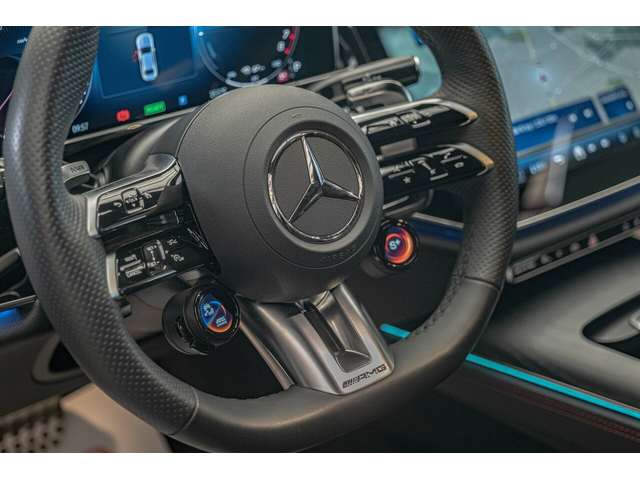 Mercedes E53 AMG  4Matic+/HyperScreen/AMG Ride Control/Камера 360/Night Paket - автомобили, коли, обяви за нови и употребявани 9