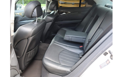 Mercedes E55 AMG Harman Kardon/Memory/Navi/BiXenon - автомобили, коли, обяви за нови и употребявани 9