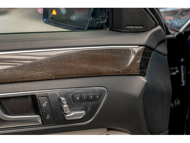 Mercedes E63 AMG 4Matic/Dynamic/Harman Kardon/Алкантар/Обдухване - автомобили, коли, обяви за нови и употребявани 7