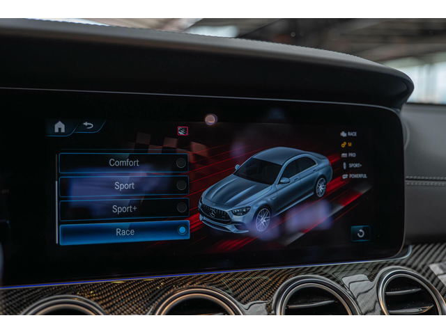 Mercedes E63 AMG S/4M+ /Burmester/HuD/SpeedShift/360Камера/Карбон - автомобили, коли, обяви за нови и употребявани 12