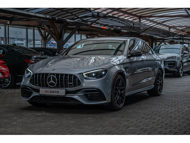 Mercedes E63 AMG S/4M+ /Burmester/HuD/SpeedShift/360Камера/Карбон - автомобили, коли, обяви за нови и употребявани 1