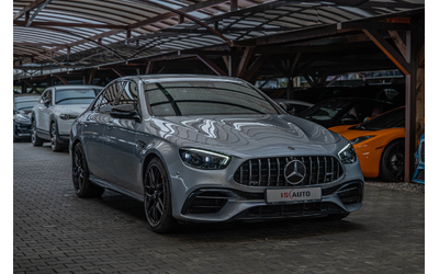 mercedes-e63-amg-s-4m-burmester-hud-speedshift-360kamera-karbon - 2