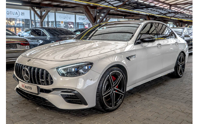 mercedes-e63-amg-s-4matic-ambient-kamera-360-hud-amg-ride-control-memory - 2