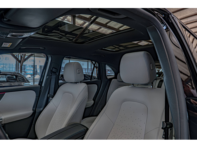 Mercedes EQA 250/Edition/AMG line/HuD/Burmester/Ambient/Панорама/Камера 360/ - автомобили, коли, обяви за нови и употребявани 12