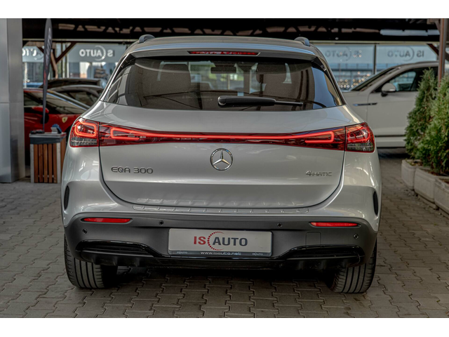 Mercedes EQA 300/4Matic/Advanced Plus/Ambient/MBUX/Камера - автомобили, коли, обяви за нови и употребявани 3