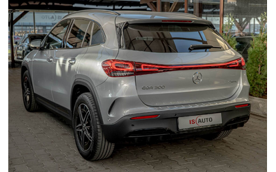 mercedes-eqa-300-4matic-advanced-plus-ambient-mbux-kamera - 4