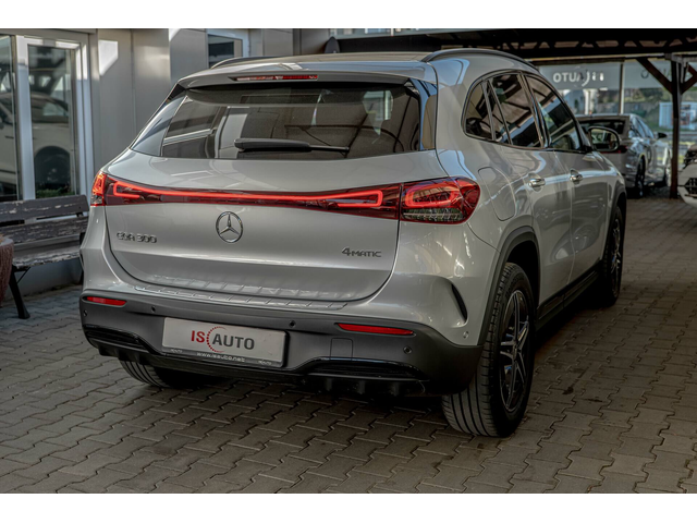 Mercedes EQA 300/4Matic/Advanced Plus/Ambient/MBUX/Камера - автомобили, коли, обяви за нови и употребявани 5