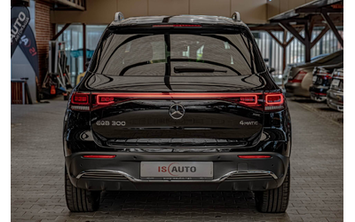 mercedes-eqb-300-4matic-amg-edition-ambient-mbux-kamera-360 - 3