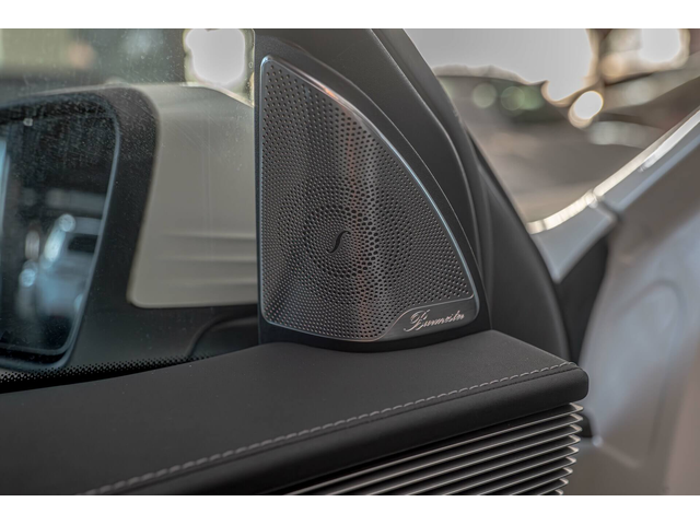 Mercedes EQC 400/4Matic/HuD/Burmester/AMG/Камера 360/Парфюм/ - автомобили, коли, обяви за нови и употребявани 7