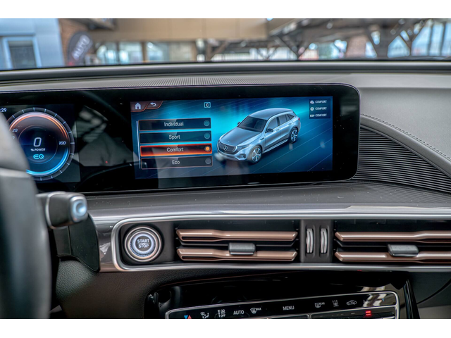 Mercedes EQC 400/4Matic/MultiBeam/MBUX/Dynamic Select/Подгрев - автомобили, коли, обяви за нови и употребявани 9