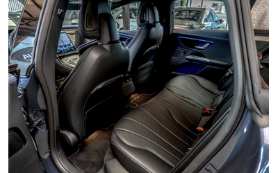 Mercedes EQE 300/100 kWh/Carbon/Ambient/Камера/Мемори/Подгрев - автомобили, коли, обяви за нови и употребявани 7