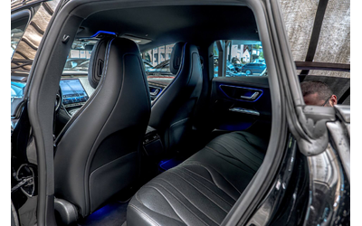 Mercedes EQE 300/AMG Line/Ambient/Night Packet/Dynamic Packet/ - автомобили, коли, обяви за нови и употребявани 7